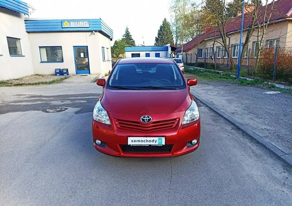Toyota Verso cena 40500 przebieg: 161480, rok produkcji 2012 z Szczekociny małe 92